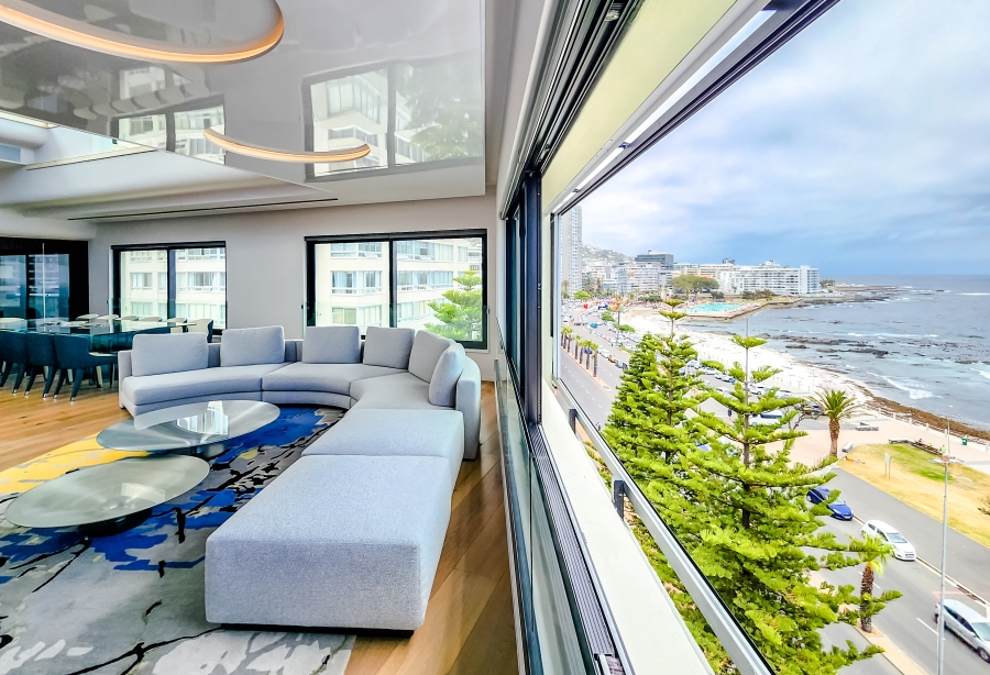 5 Bedroom Property for Sale in Sea Point Western Cape